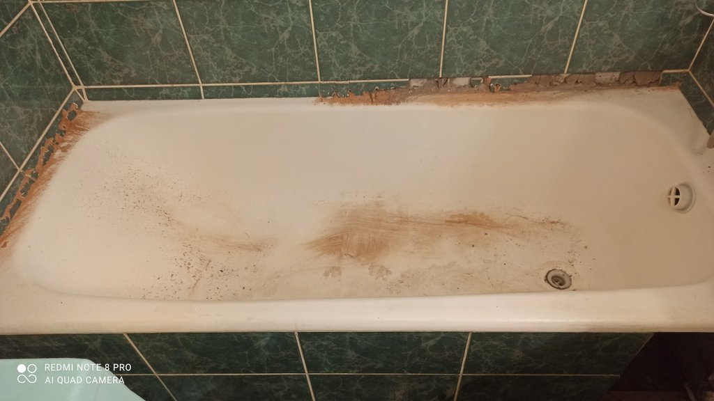 акриловая вставка в ванну. бетонная ванна. экран для ванны полукруглый. самодельная ванная. угловая ванна из бетона.